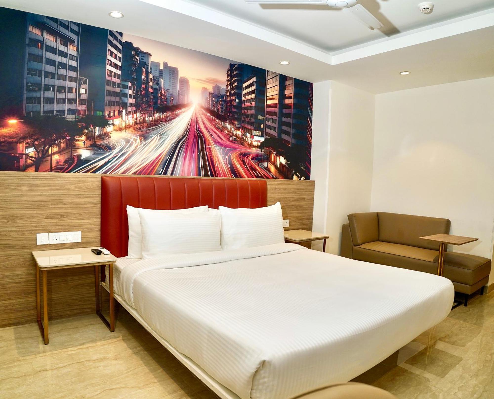 Alivaa Hotel Gurugram Sohna Road City Center 구르가온 외부 사진
